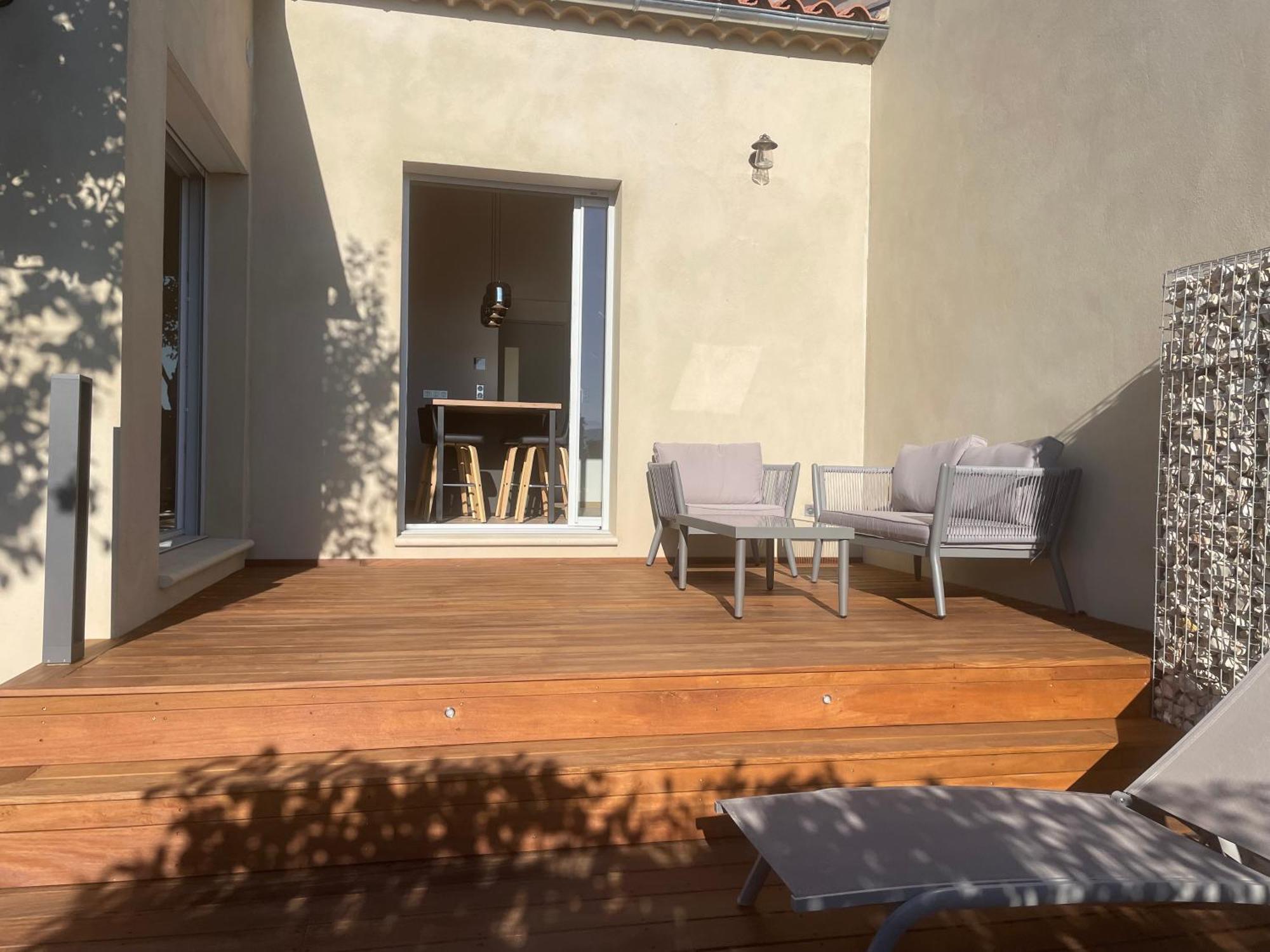 Logement Avec Jacuzzi Joucas Dış mekan fotoğraf