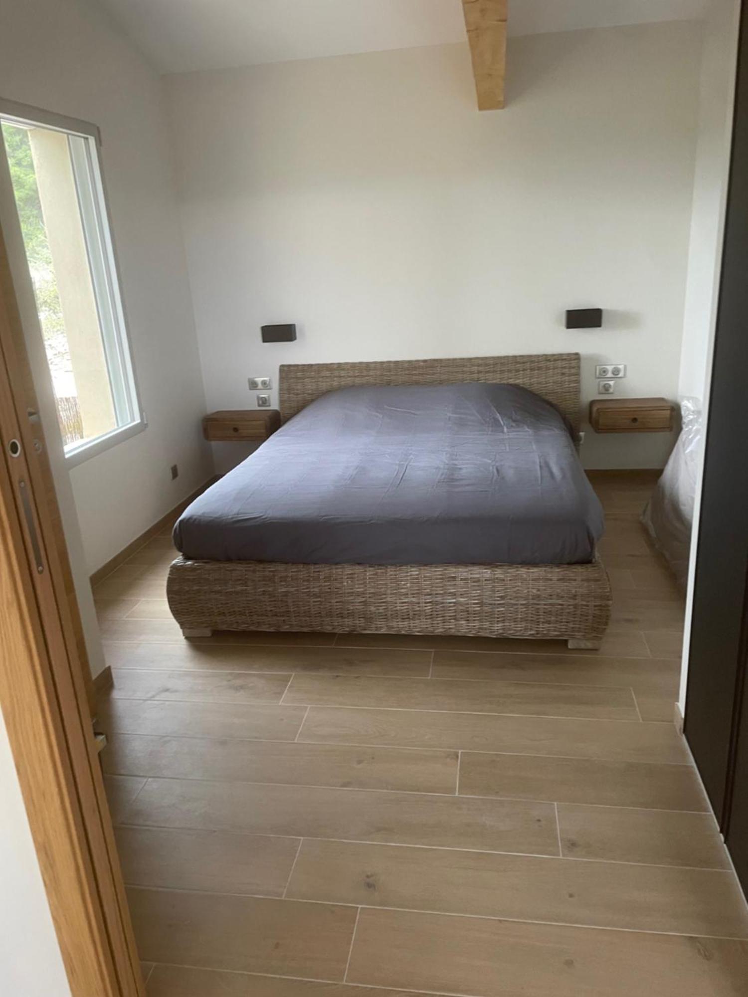 Logement Avec Jacuzzi Joucas Dış mekan fotoğraf
